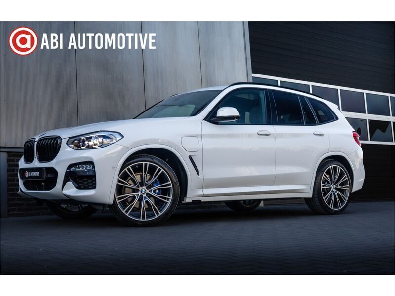Wit, metallic lak Gebruikt 2021 BMW X3 Executive SUV | € 38.945 (Super prijs) - Afbeelding 1/4