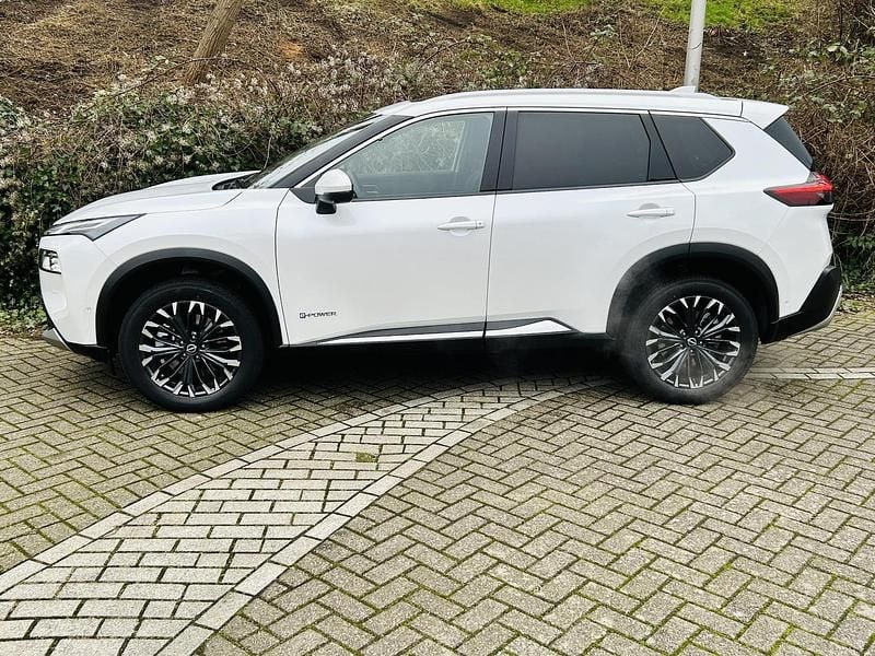 Nieuw Nissan X-Trail Tekna+ 214 PK (157 kW) 2025 SUV