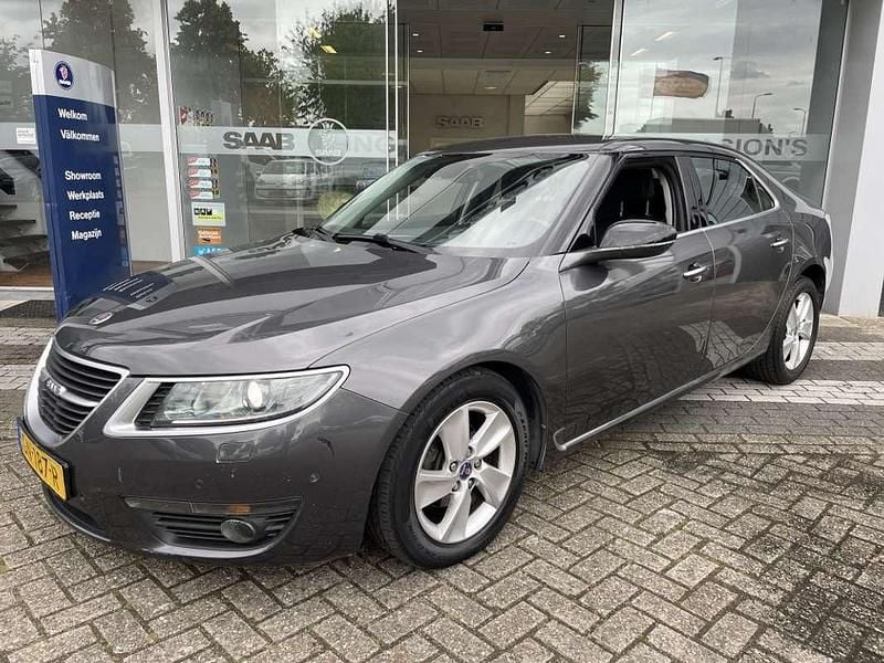 Grijs Gebruikt 2011 Saab 9-5 Vector Sedan | € 6.950 - Afbeelding 1/4