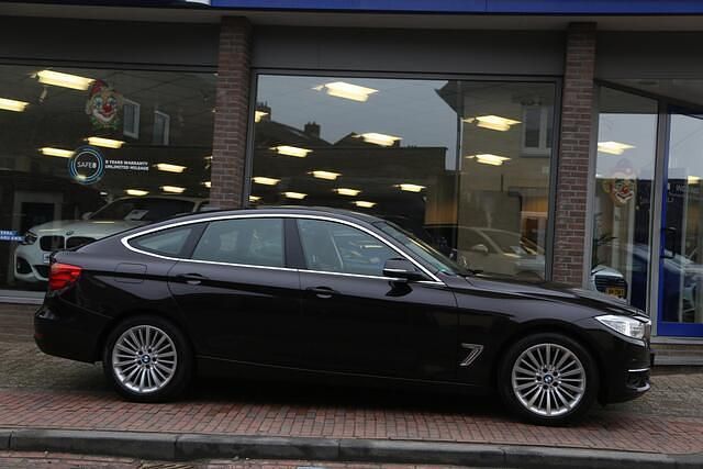 Occasion BMW 320 Executive 184 PK (135 kW) 2014 Bruin (metallic) Hatchback
