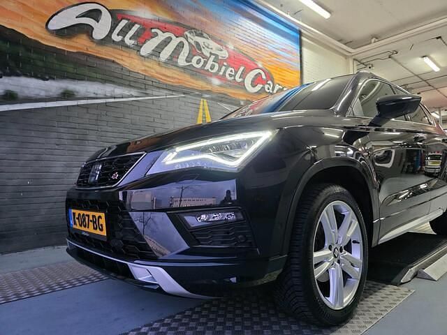 Zwart (metallic) Gebruikt 2019 Seat Ateca Business SUV | € 24.950 (Eerlijke prijs) - Afbeelding 1/4