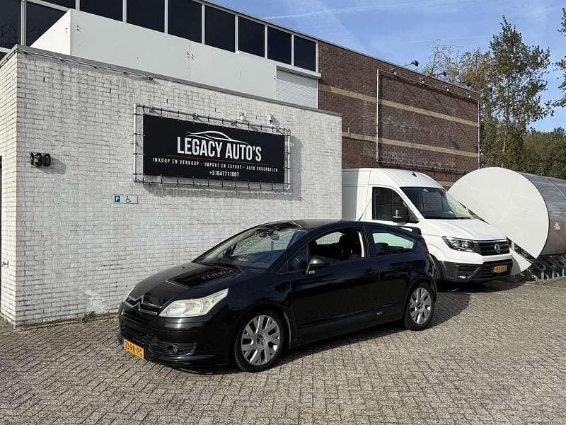 Zwart Gebruikt 2005 Citroën C4 VTR Sport Hatchback | € 999 (Eerlijke prijs) - Afbeelding 1/4