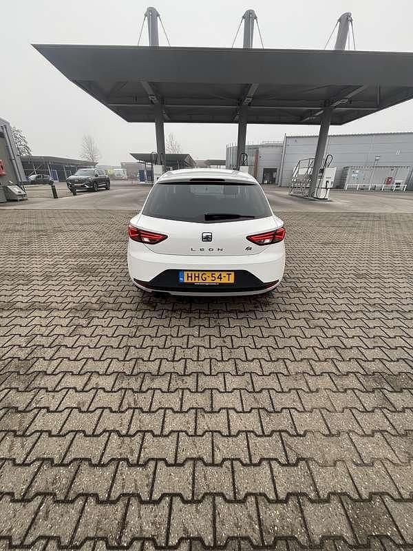 Occasion Seat Leon FR 122 PK (89 kW) 2013 Wit Stationwagen