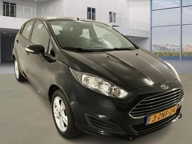 Occasion Ford Fiesta Style 65 PK (47 kW) 2015 Zwart Hatchback