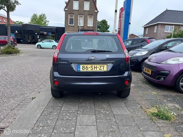 Occasion Ford Fiesta Futura 80 PK (58 kW) 2006 Grijs Hatchback