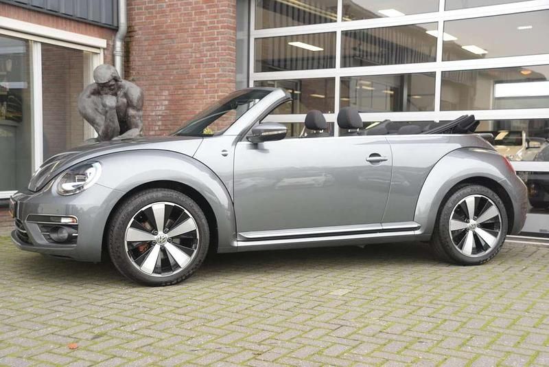 Occasion VW Beetle Cabriolet Edition 105 PK (77 kW) 2017 Grijs (metallic) Cabriolet