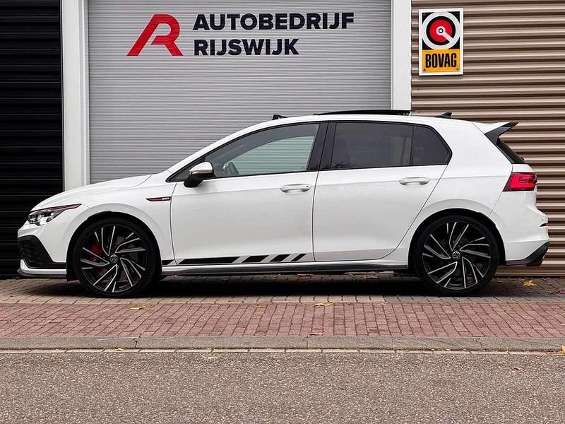 Occasion VW Golf VII GTI Clubsport 301 PK (221 kW) 2021 Wit Hatchback