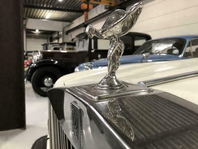 Beige Gebruikt 1983 Rolls Royce Silver Spur Sedan | € 9.500 - Afbeelding 1/4