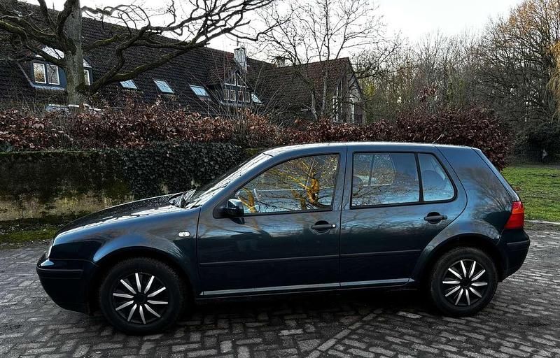 Occasion VW Golf IV 105 PK (77 kW) 2002 Sedan