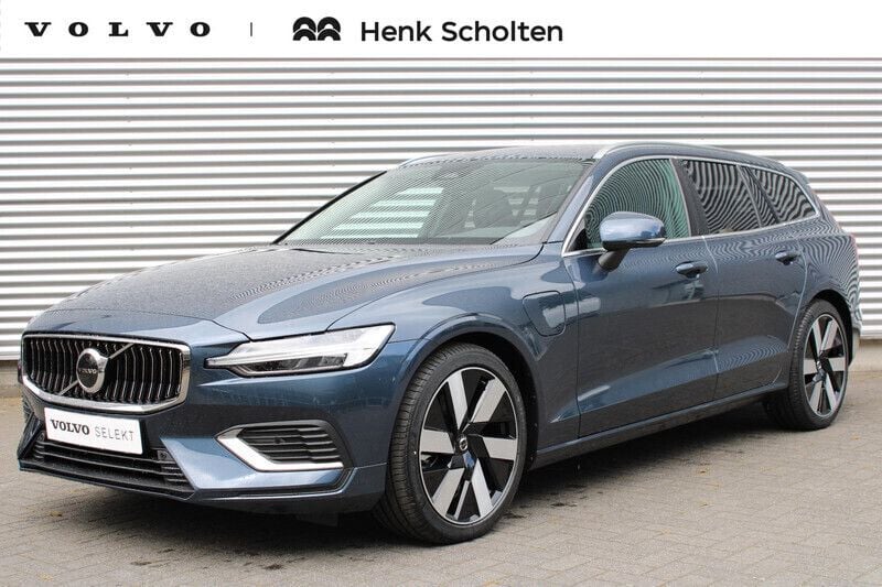 Blauw Gebruikt 2025 Volvo V60 Stationwagen | € 51.950 (Duur) - Afbeelding 1/4