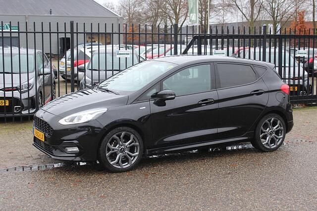 Zwart Occasion 2020 Ford Fiesta ST-Line Hatchback | € 12.450 (Goede deal) - Afbeelding 1/4