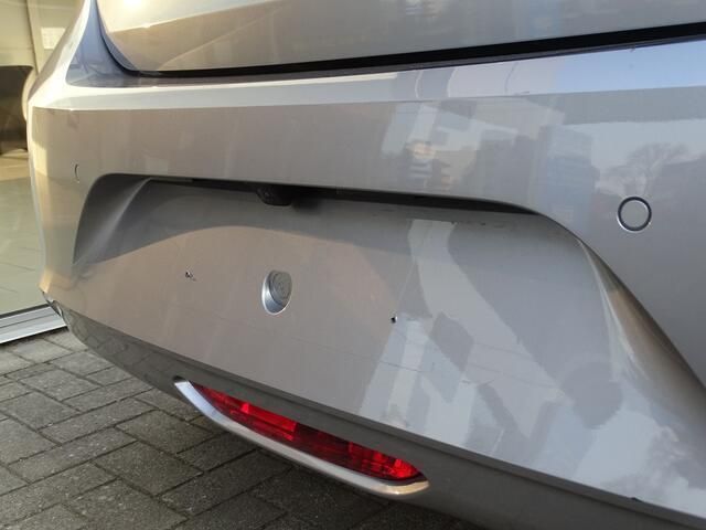 Occasion Opel Corsa Elegance 2021 Grijs Sedan