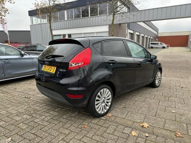 Occasion Ford Fiesta Limited 60 PK (44 kW) 2010 Zwart Hatchback
