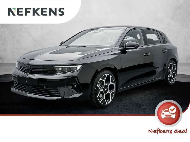 Zwart Gebruikt 2024 Opel Astra Ultimate Hatchback | € 33.925 - Afbeelding 1/3