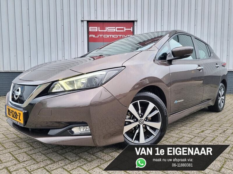 Bruin Gebruikt 2018 Nissan Leaf Acenta Hatchback | € 8.995 (Eerlijke prijs) - Afbeelding 1/4