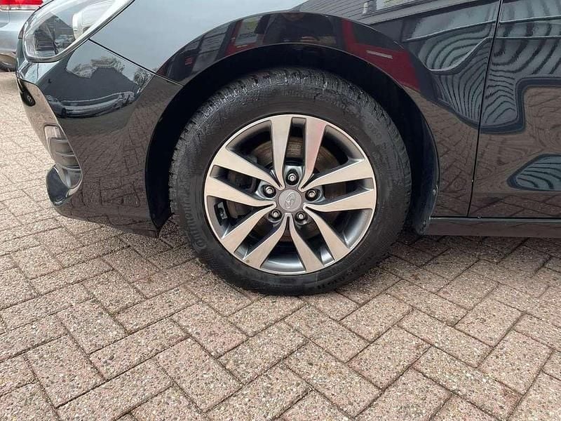 Occasion Hyundai i30 N Line 101 PK (74 kW) 2019 Zwart (metallic) Hatchback