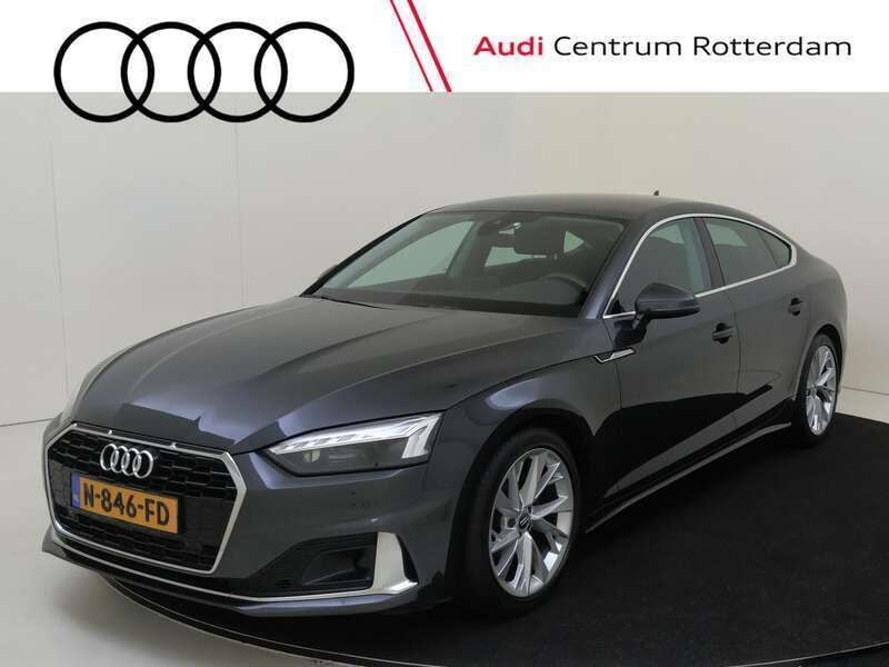 Grijs Gebruikt 2020 Audi A5 Sportback Business Hatchback | € 33.450 (Eerlijke prijs) - Afbeelding 1/4