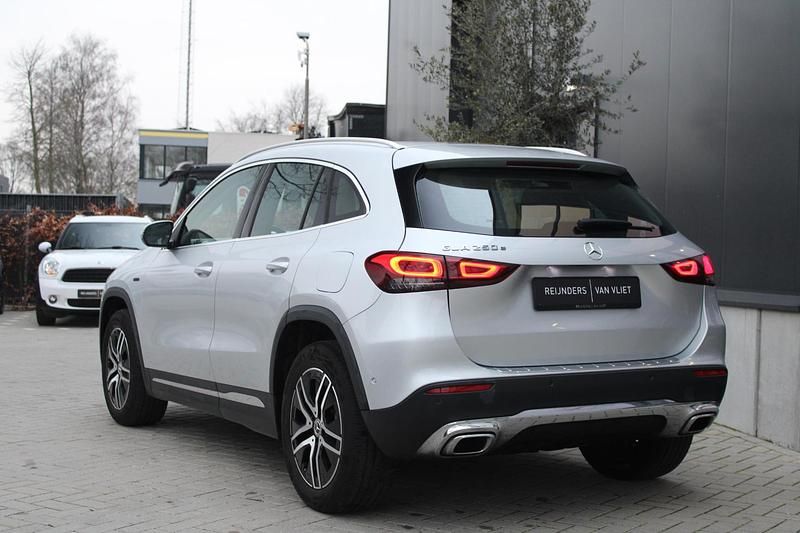 Occasion Mercedes GLA250 Progressive 218 PK (160 kW) 2021 Grijs SUV