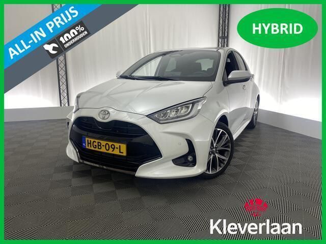 Wit Nieuw 2025 Toyota Yaris Executive Hatchback | € 30.995 (Goede deal) - Afbeelding 1/4
