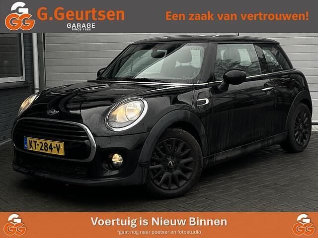 Zwart Occasion 2016 Mini Cooper Business Hatchback | € 11.900 (Super prijs) - Afbeelding 1/4