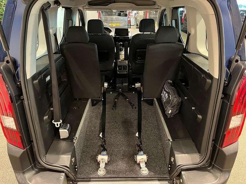 Occasion Peugeot Rifter 110 PK (80 kW) 2019 Blauw MPV