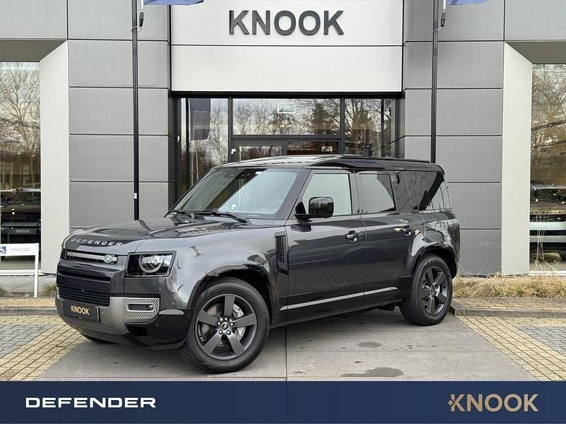 Carpathian greyebony resist seats with ebony interior Occasion 2025 Land Rover Defender SE Dynamic SUV | € 97.850 (Goede deal) - Afbeelding 1/4