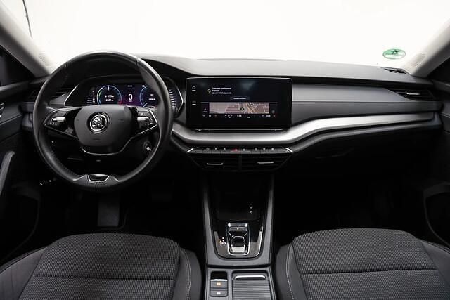 Occasion Skoda Octavia Business Line 150 PK (110 kW) 2022 Grijs Stationwagen