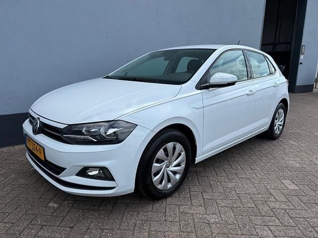 Wit Gebruikt 2018 VW Polo Comfortline Hatchback | € 11.700 (Goede deal) - Afbeelding 1/4