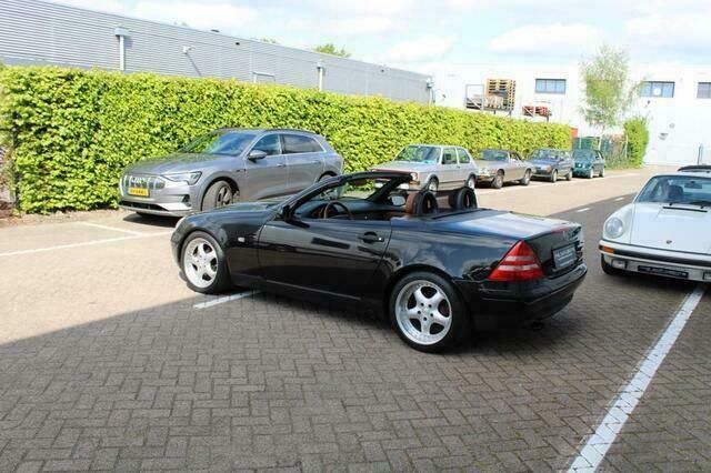 Occasion Mercedes SLK200 136 PK (100 kW) 1999 Zwart, metallic lak Cabriolet