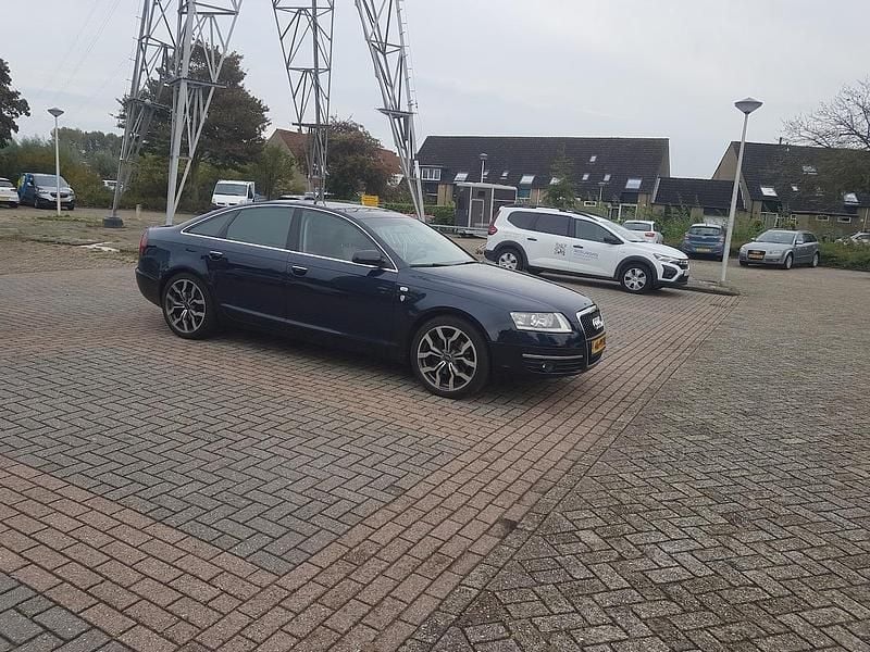 Blauw (metallic) Gebruikt 2004 Audi A6 Proline Sedan | € 3.699 (Super prijs) - Afbeelding 1/4