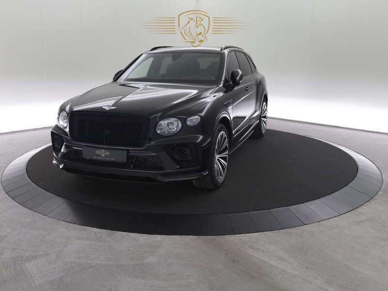 Zwart Gebruikt 2022 Bentley Bentayga SUV | € 248.500 (Duur) - Afbeelding 1/4