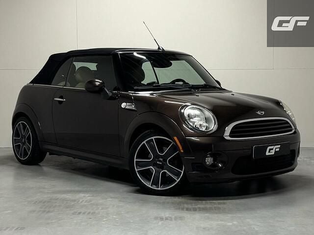 Bruin Gebruikt 2009 Mini Cooper Cabriolet Chili Cabriolet | € 6.950 (Eerlijke prijs) - Afbeelding 1/4