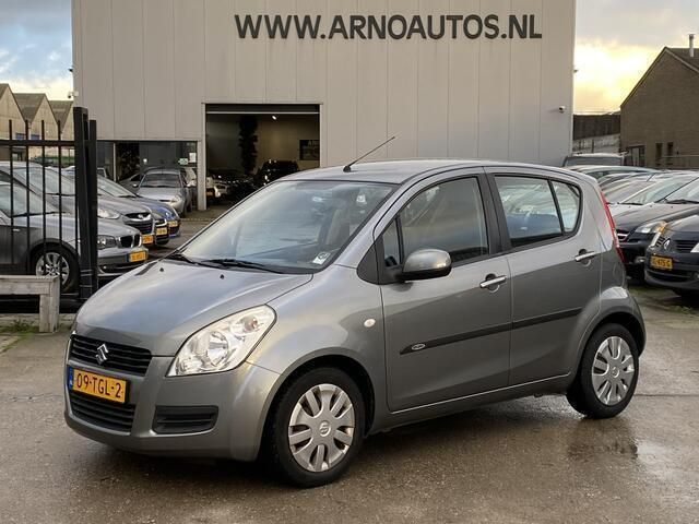 Grijs Gebruikt 2012 Suzuki Splash Comfort Hatchback | € 3.850 (Iets duurder) - Afbeelding 1/4