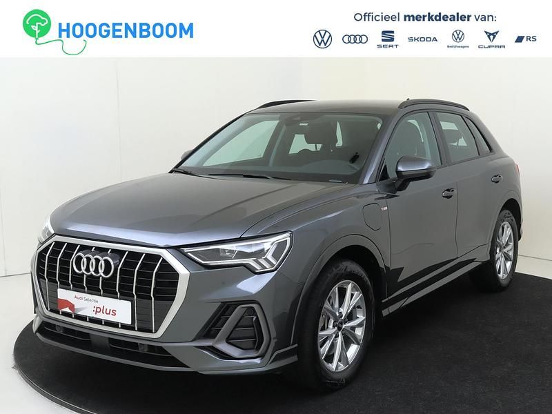 Grijs Gebruikt 2022 Audi Q3 Basis SUV | € 36.950 (Goede deal) - Afbeelding 1/4