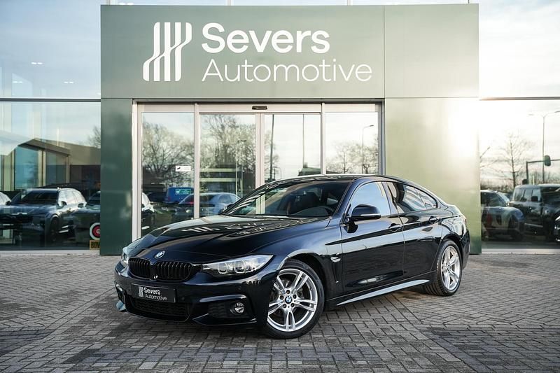 Zwart Occasion 2020 BMW 420 Executive Coupé | € 27.888 (Eerlijke prijs) - Afbeelding 1/4