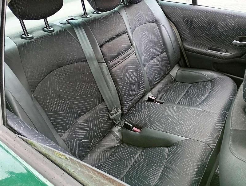 Occasion Renault Laguna II Authentique 116 PK (85 kW) 2002 Sedan