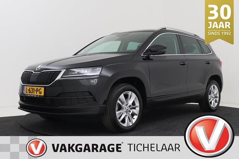 Zwart Gebruikt 2021 Skoda Karoq Business Line SUV | € 21.599 (Goede deal) - Afbeelding 1/3