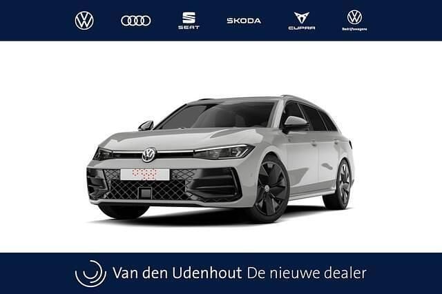 Grijs Nieuw 2025 VW Passat R-line Edition Stationwagen | € 58.232 (Eerlijke prijs) - Afbeelding 1/4
