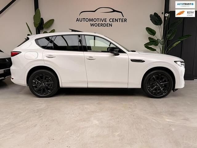 Wit Gebruikt 2022 Mazda CX-60 Homura-Line SUV | € 42.999 (Eerlijke prijs) - Afbeelding 1/4