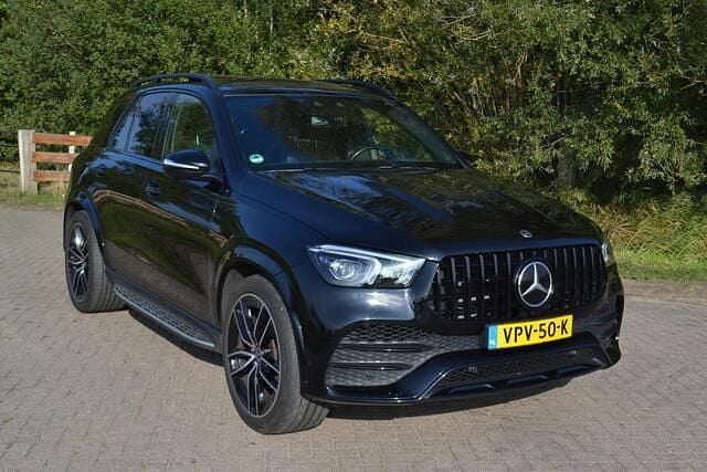 Zwart Gebruikt 2021 Mercedes GLE400 Van | € 70.950 (Eerlijke prijs) - Afbeelding 1/4