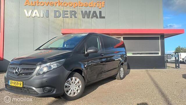 Zwart Gebruikt 2017 Mercedes Vito Van | € 14.995 (Duur) - Afbeelding 1/4