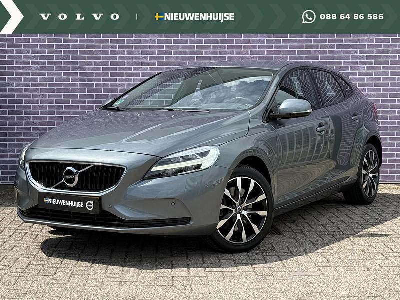 Grijs Gebruikt 2018 Volvo V40 Dynamic Stationwagen | € 20.294 (Eerlijke prijs) - Afbeelding 1/3