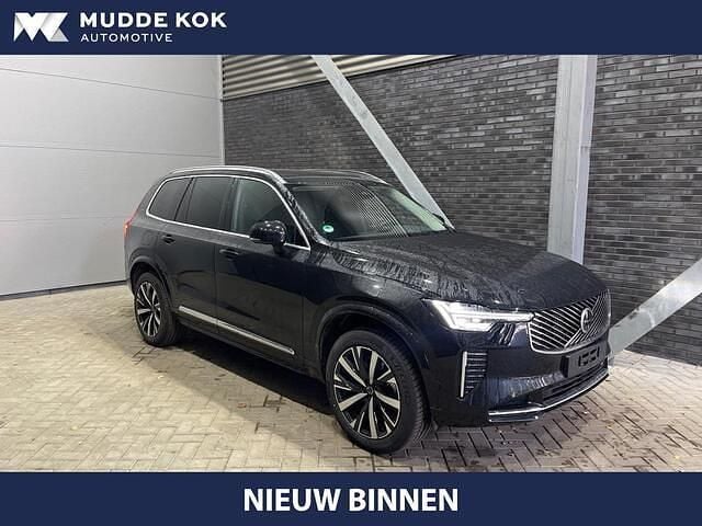 Zwart Nieuw 2025 Volvo XC90 SUV | € 72.900 - Afbeelding 1/4