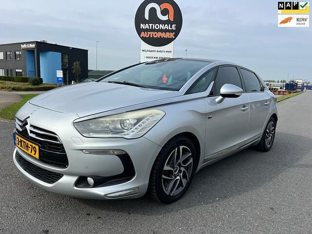 Grijs Gebruikt 2013 Citroën DS5 Business Class Hatchback | € 3.995 (Eerlijke prijs) - Afbeelding 1/4