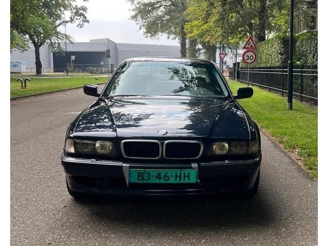 Blauw Gebruikt 1994 BMW 740L Executive Sedan | € 19.500 - Afbeelding 1/4