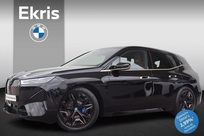 Zwart, metallic lak Gebruikt 2024 BMW iX Executive SUV | € 73.950 (Eerlijke prijs) - Afbeelding 1/4