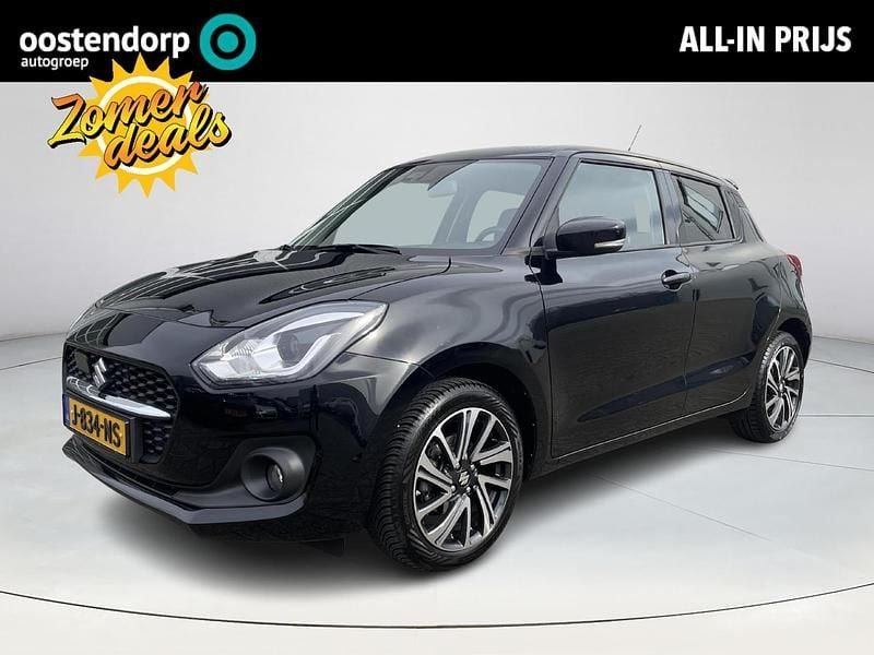 Zwart Gebruikt 2020 Suzuki Swift Hatchback | € 13.750 (Eerlijke prijs) - Afbeelding 1/4