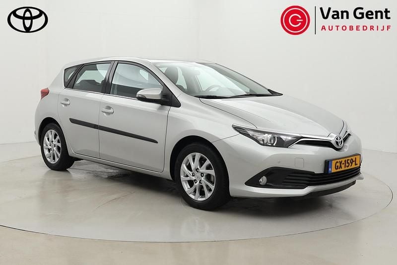 Grijs Gebruikt 2015 Toyota Auris Hatchback | € 14.999 (Eerlijke prijs) - Afbeelding 1/4