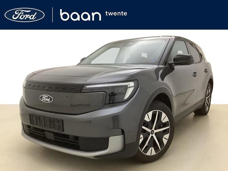 Grijs, metallic lak Gebruikt 2024 Ford Explorer Extended Range SUV | € 39.900 - Afbeelding 1/4