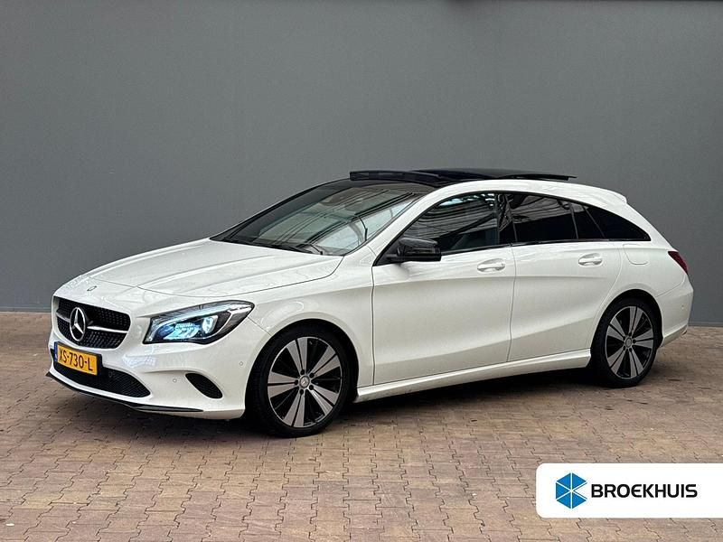 Wit Occasion 2017 Mercedes CLA180 Shooting Brake AMG Stationwagen | € 21.400 (Eerlijke prijs) - Afbeelding 1/4